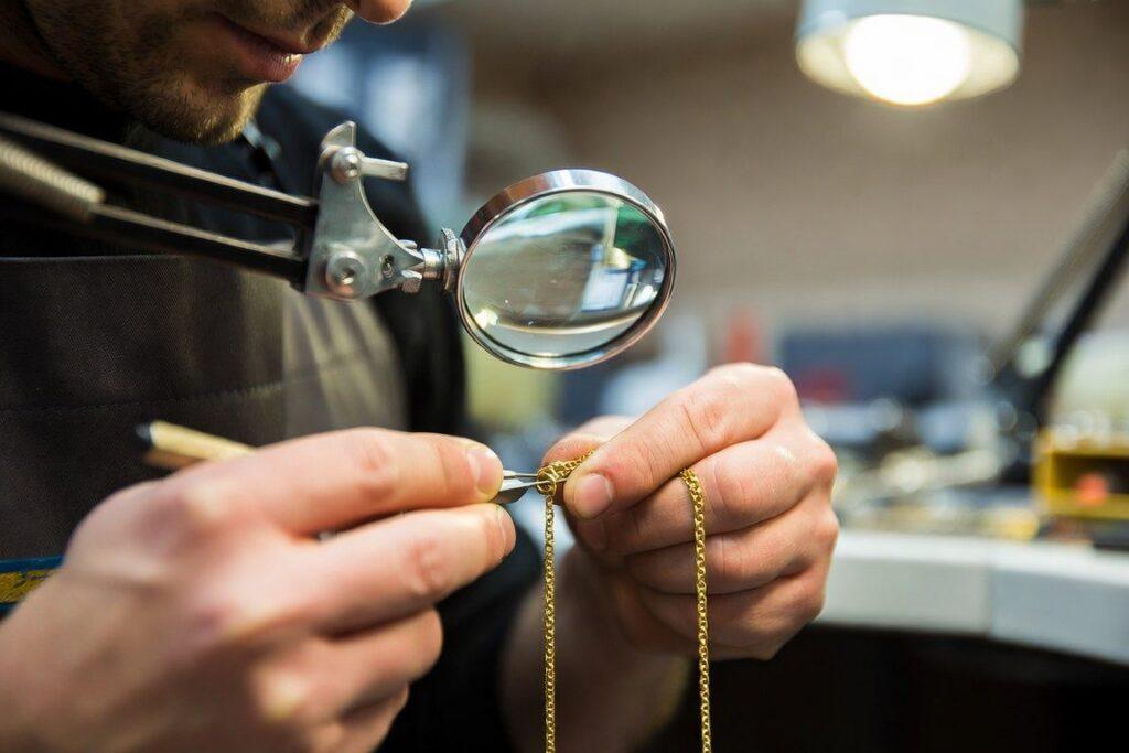 Professional gold chain soldering repair at Golden Hands Jewelry Vancouver